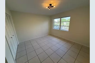 1950 N Andrews Ave, Unit #216D, Fort Lauderdale, FL 33311 - Photo 12
