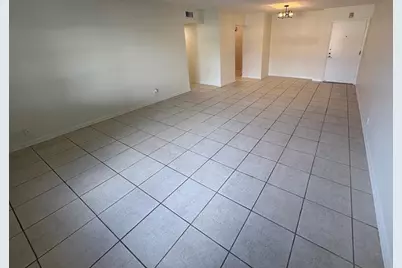 1950 N Andrews Ave, Unit #216D, Fort Lauderdale, FL 33311 - Photo 4