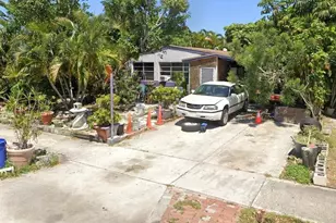 313 SW 15th Terrace, Delray Beach, FL 33444 - Photo 1