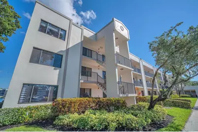 10738 W Clairmont Cir, Unit #206, Fort Lauderdale, FL 33321 - Photo 2