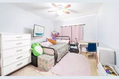 4975 NW 82nd Ter, Lauderhill, FL 33351 - Photo 14