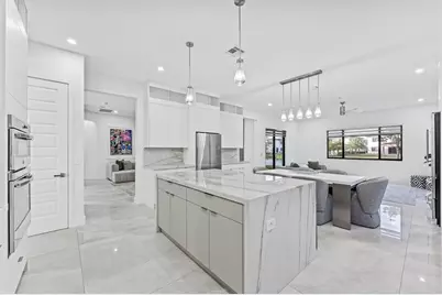 10595  Mira Vista Dr, Parkland, FL 33076 - Photo 12