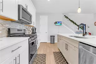 2854 Primrose Pl, Fort Lauderdale, FL 33309 - Photo 6