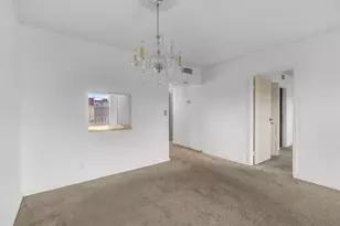 1010 Country Club Dr, Margate, FL 33063 - Photo 20