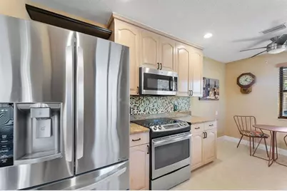 4485  Cordia Cir, Coconut Creek, FL 33066 - Photo 2