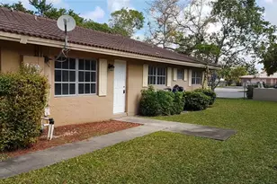 3581 NW 104, Coral Springs, FL 33065 - Photo 2