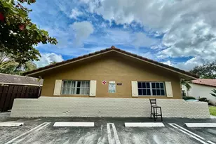 3581 NW 104, Coral Springs, FL 33065 - Photo 6