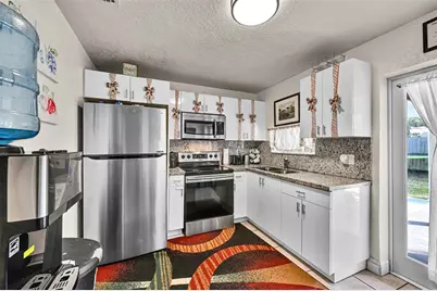 6250 SW 39th St, Davie, FL 33314 - Photo 2