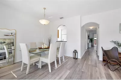 10573 NW 56th Pl, Coral Springs, FL 33076 - Photo 2