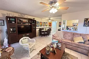 211 Ventnor M, Deerfield Beach, FL 33442 - Photo 4