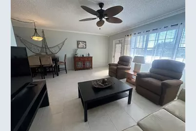 4032  Cambridge B, Unit #4032, Deerfield Beach, FL 33442 - Photo 4