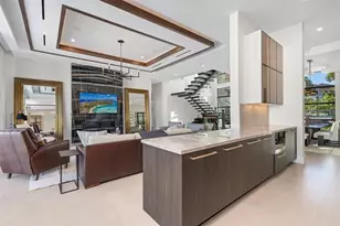 100 Royal Palm Dr, Fort Lauderdale, FL 33301 - Photo 24