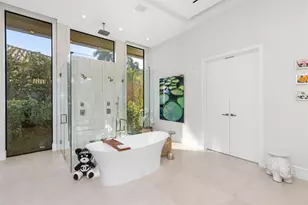 100 Royal Palm Dr, Fort Lauderdale, FL 33301 - Photo 40