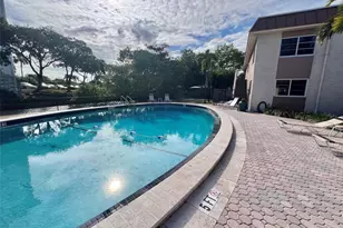 124 NE 19th Ct, Wilton Manors, FL 33305 - Photo 24