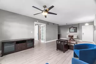 124 NE 19th Ct, Wilton Manors, FL 33305 - Photo 18