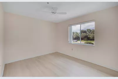 5876  Regal Glen Dr, Unit #201, Boynton Beach, FL 33437 - Photo 24