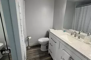 410 Grantham A, Deerfield Beach, FL 33442 - Photo 8