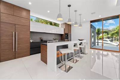 2631 NE 48th Ct, Lighthouse Point, FL 33064 - Photo 16