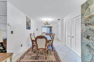 4490 NW 43rd St, Lauderdale Lakes, FL 33319 - Photo 14