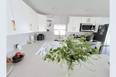 5221 SW 25th Ave, Fort Lauderdale, FL 33312 - Photo 4