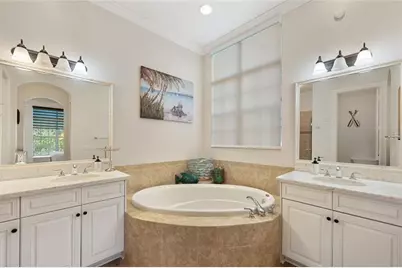 7922 NW 109th Ln, Parkland, FL 33076 - Photo 12