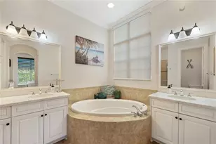 7922 NW 109th Ln, Parkland, FL 33076 - Photo 12