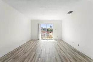 493 NW 43rd St, Fort Lauderdale, FL 33309 - Photo 10