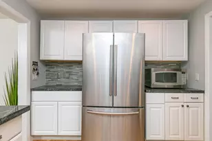 825 NE 10th Ave, Pompano Beach, FL 33060 - Photo 8