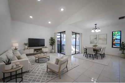 6016 NW 172nd Terrace Cir, Hialeah, FL 33015 - Photo 2