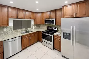 6016 NW 172nd Terrace Circle, Hialeah, FL 33015 - Photo 1