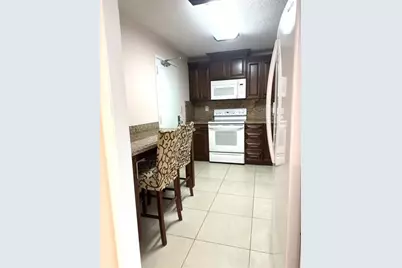 10777 W Sample Rd, Unit #418, Coral Springs, FL 33065 - Photo 4