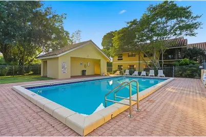 8412  Shadow Ct, Unit #8412, Coral Springs, FL 33071 - Photo 44