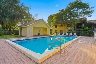 8412 Shadow Ct, Coral Springs, FL 33071 - Photo 44