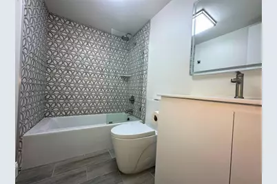 50 SW 3rd Ave, Unit #110, Boca Raton, FL 33432 - Photo 16