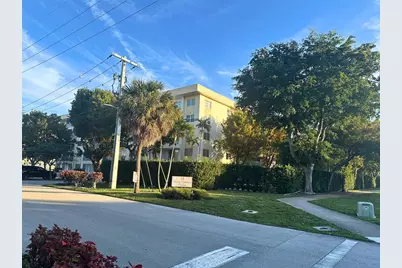 50 SW 3rd Ave, Unit #110, Boca Raton, FL 33432 - Photo 1