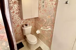 5300 NE 24th Terrace, Fort Lauderdale, FL 33308 - Photo 8