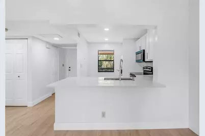 3211 S Carambola Cir S, Unit #23106, Coconut Creek, FL 33066 - Photo 2