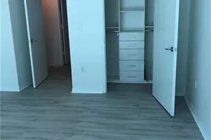 500 Brickell Ave, Miami, FL 33131 - Photo 6