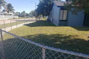 20239 NW 33rd Ct, Miami Gardens, FL 33056 - Photo 26