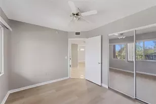 1301 SW 142nd Ave, Pembroke Pines, FL 33027 - Photo 12