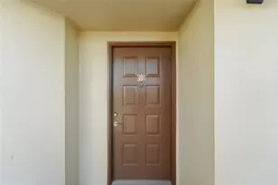 1301 SW 142nd Ave, Pembroke Pines, FL 33027 - Photo 6