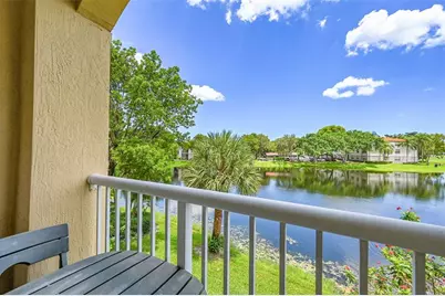 150  Jacaranda Country Club Dr, Unit #200, Plantation, FL 33324 - Photo 44