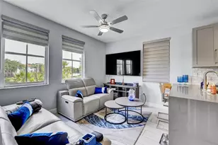 150 Jacaranda Country Club Dr, Plantation, FL 33324 - Photo 18