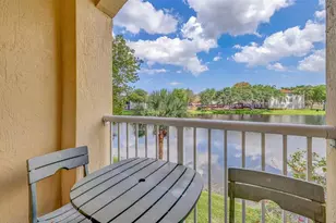 150 Jacaranda Country Club Dr, Plantation, FL 33324 - Photo 36