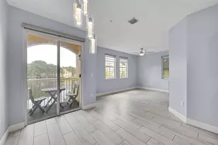 150 Jacaranda Country Club Dr, Plantation, FL 33324 - Photo 8