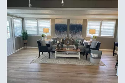 2010 SW 84th Ave, Davie, FL 33324 - Photo 12