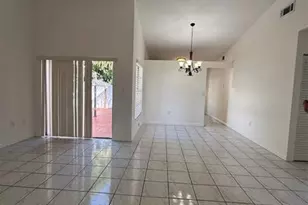 19783 NW 64th Pl, Hialeah, FL 33015 - Photo 4