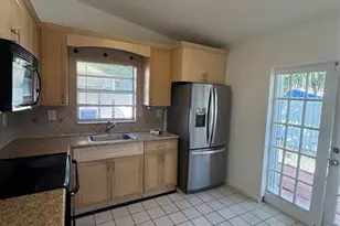 19783 NW 64th Pl, Hialeah, FL 33015 - Photo 12