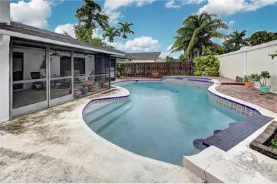 7145 NW 49th Court, Lauderhill, FL 33319 - Photo 2