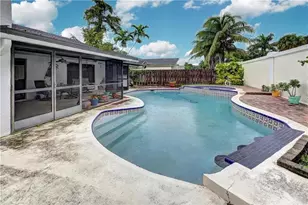 7145 NW 49th Ct, Lauderhill, FL 33319 - Photo 2